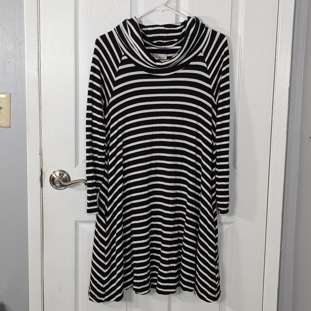 Lou &‎ Grey Cowl Neck Striped Long Sleeve Black and White Swing Dress Size XS